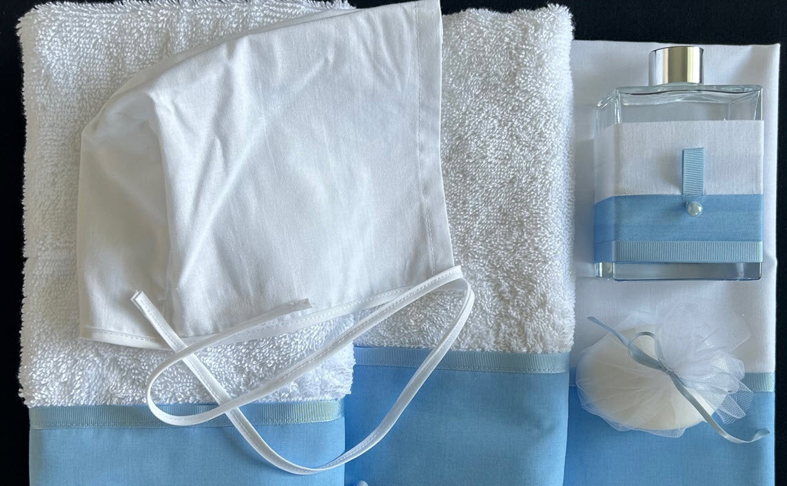 Lathopana Set with Light Blue and White Trim