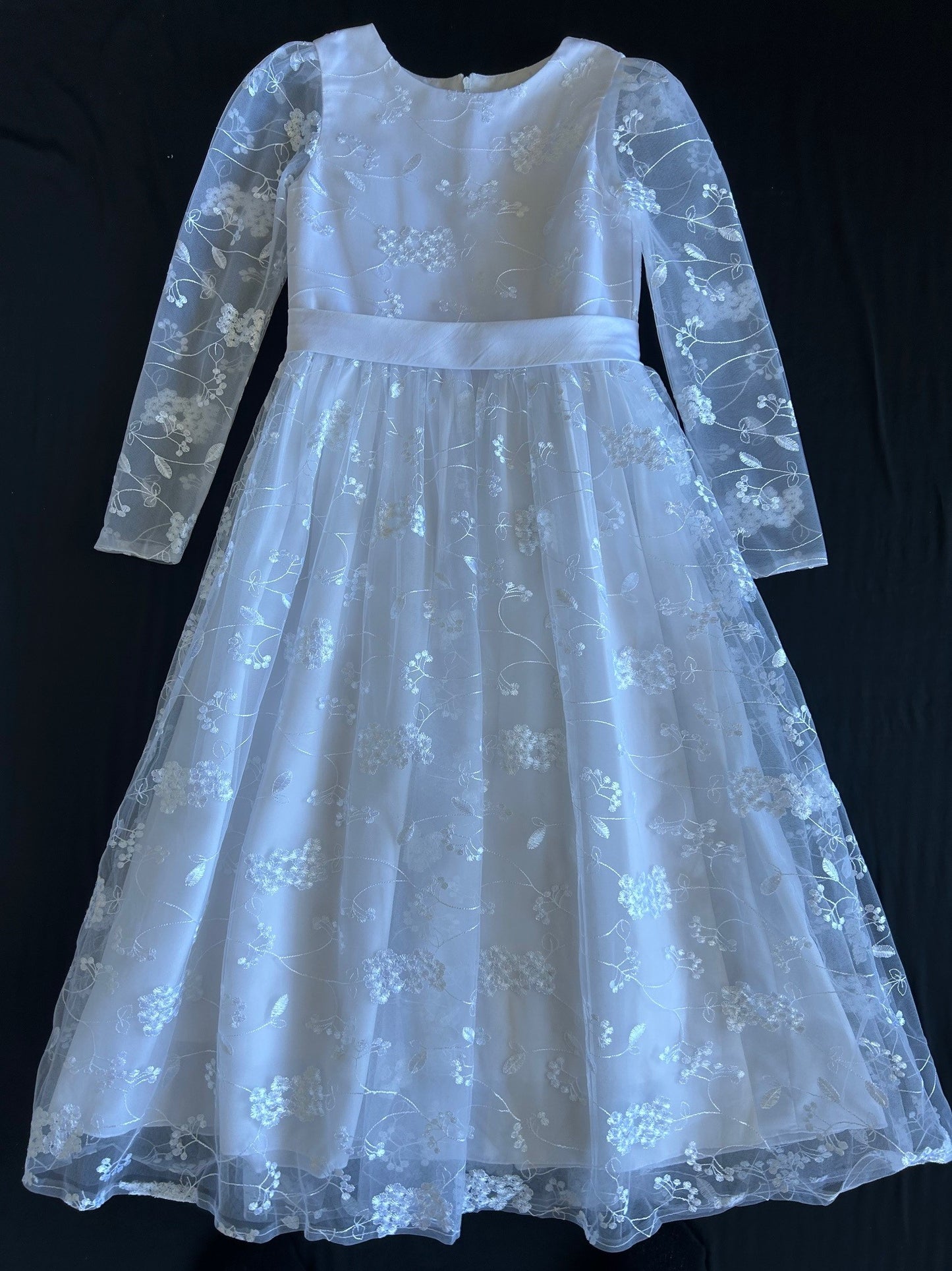 560 Embroidered net lace First Communion or Flower Girl Dress