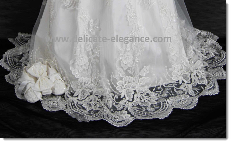 4219 SP Girls’ Silk Christening Gown