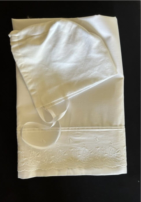 Oil Set with Bonnet and Cot Size Sheet - with or without Lace