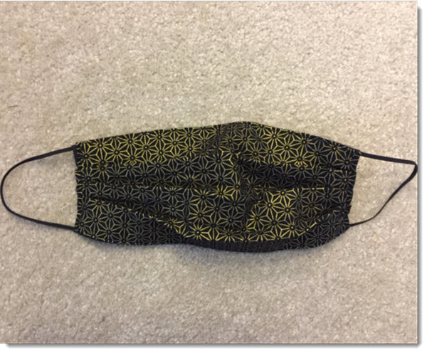 Black and Gold Reversible Pleated Face Mask