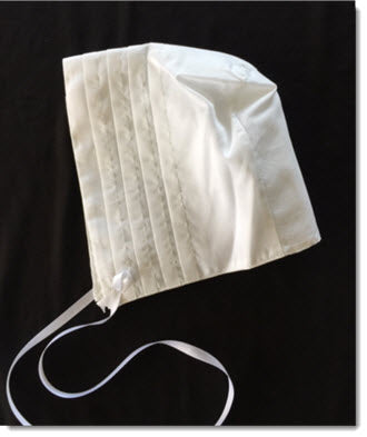 Fine Cotton Bonnet with Pleats