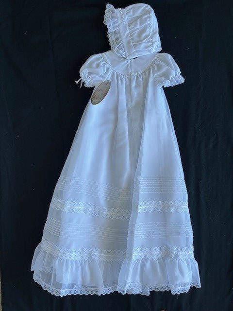 06802 Elegant Christening Gown with Smocking and Embroidery