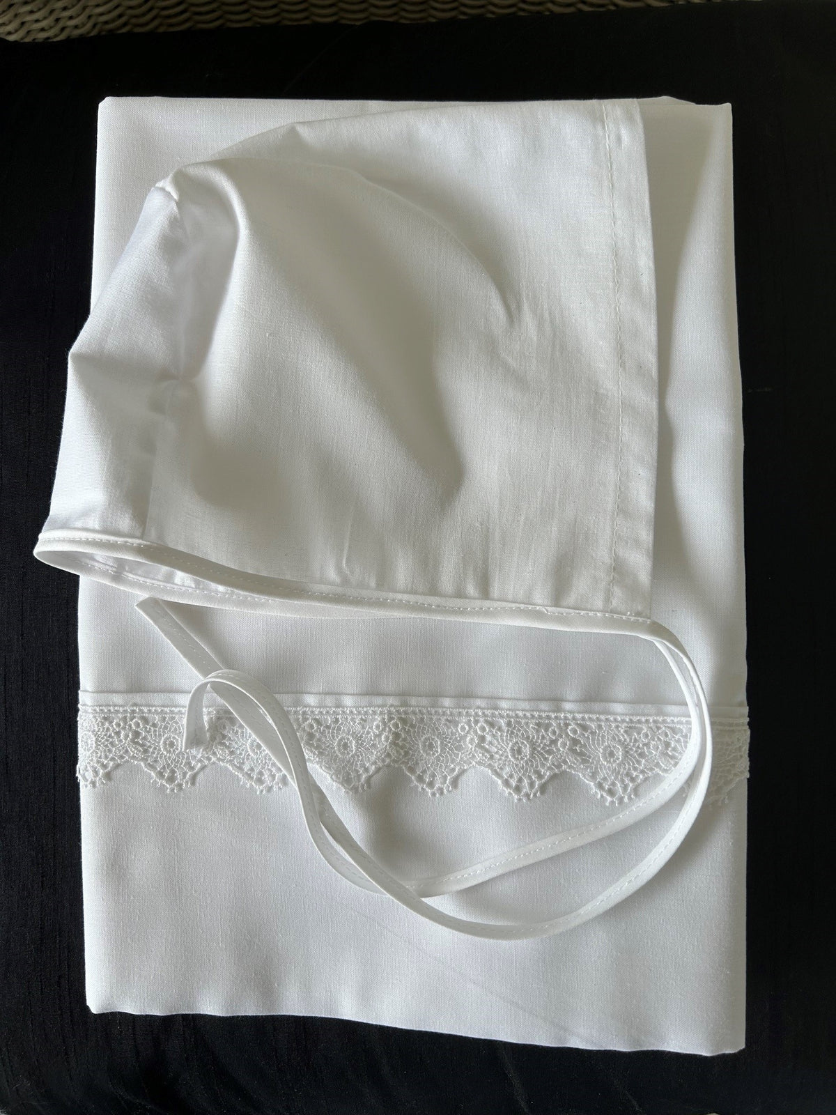 Oil Set with soft cotton lace