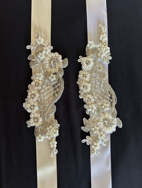 Pearl and Diamante Floral ribbon Belt