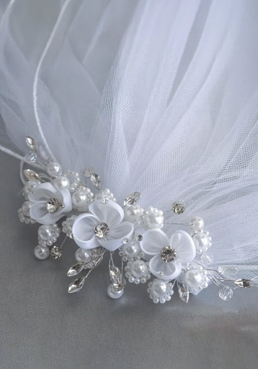 VEIL042 Comb Veil with Dainty Pearl & Rhinestone Adornments