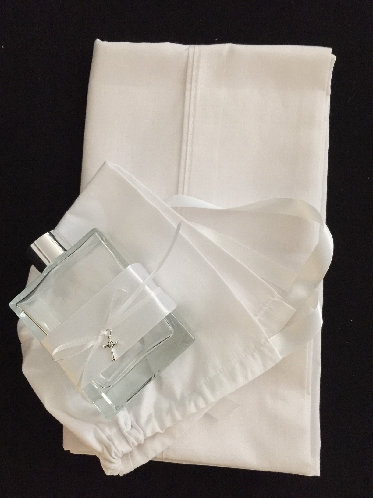 oil set with bonnet and cot size sheet - with or without lace no lace with oil bottle